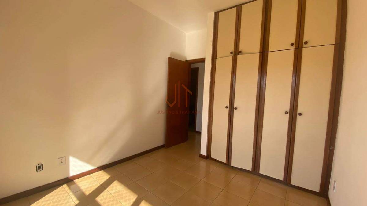 Apartamento à venda com 2 quartos, 100m² - Foto 9